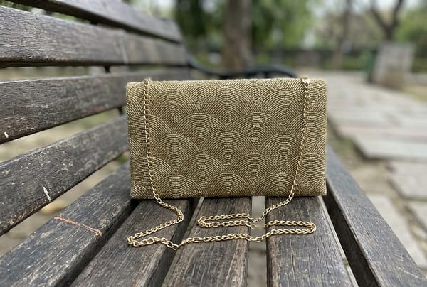 d Golden Scallop Beaded Clutch Bag